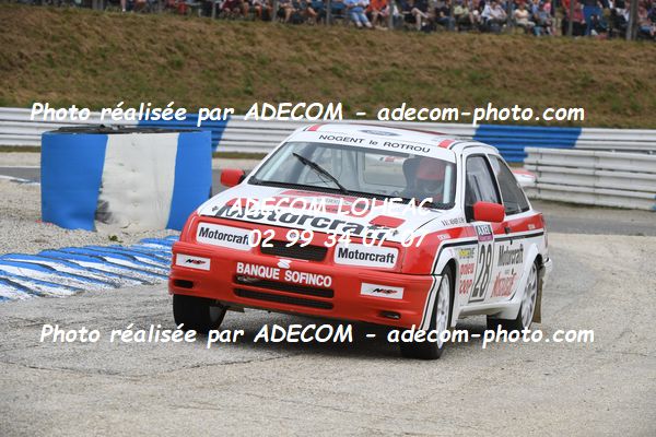 http://v2.adecom-photo.com/images//1.RALLYCROSS/2023/22_RALLYCROSS_MAYENNE_2023/LEGENDES/MENIER_Christian/59A_3063.JPG