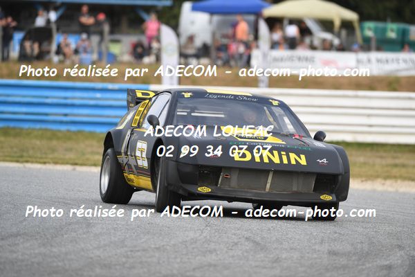 http://v2.adecom-photo.com/images//1.RALLYCROSS/2023/22_RALLYCROSS_MAYENNE_2023/LEGENDES/TARRIERE_Gustave/59A_2167.JPG