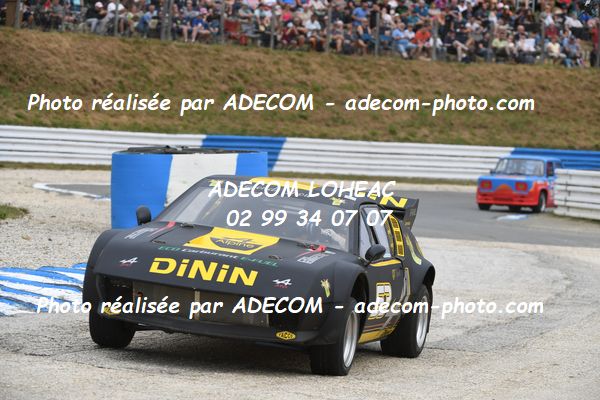 http://v2.adecom-photo.com/images//1.RALLYCROSS/2023/22_RALLYCROSS_MAYENNE_2023/LEGENDES/TARRIERE_Gustave/59A_3052.JPG