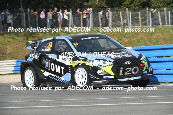 http://v2.adecom-photo.com/images//1.RALLYCROSS/2023/22_RALLYCROSS_MAYENNE_2023/SUPERCAR/JEANNEY_Davy/59A_1724.JPG