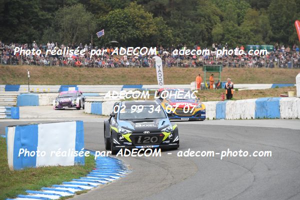 http://v2.adecom-photo.com/images//1.RALLYCROSS/2023/22_RALLYCROSS_MAYENNE_2023/SUPERCAR/JEANNEY_Davy/59A_4208.JPG