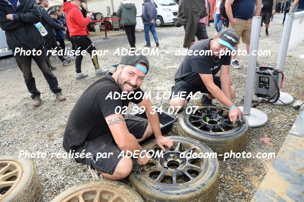 http://v2.adecom-photo.com/images//1.RALLYCROSS/2023/22_RALLYCROSS_MAYENNE_2023/SUPERCAR/JEANNEY_Davy/59E_0808.JPG