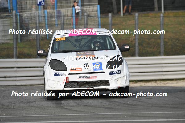 http://v2.adecom-photo.com/images//1.RALLYCROSS/2023/22_RALLYCROSS_MAYENNE_2023/TWINGO/CARON_Lena/59A_1344.JPG