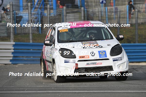 http://v2.adecom-photo.com/images//1.RALLYCROSS/2023/22_RALLYCROSS_MAYENNE_2023/TWINGO/CARON_Lena/59A_1369.JPG