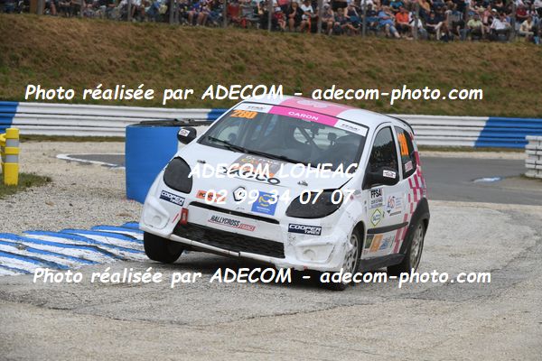 http://v2.adecom-photo.com/images//1.RALLYCROSS/2023/22_RALLYCROSS_MAYENNE_2023/TWINGO/CARON_Lena/59A_3033.JPG