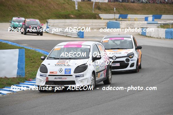 http://v2.adecom-photo.com/images//1.RALLYCROSS/2023/22_RALLYCROSS_MAYENNE_2023/TWINGO/CARON_Lena/59A_3709.JPG