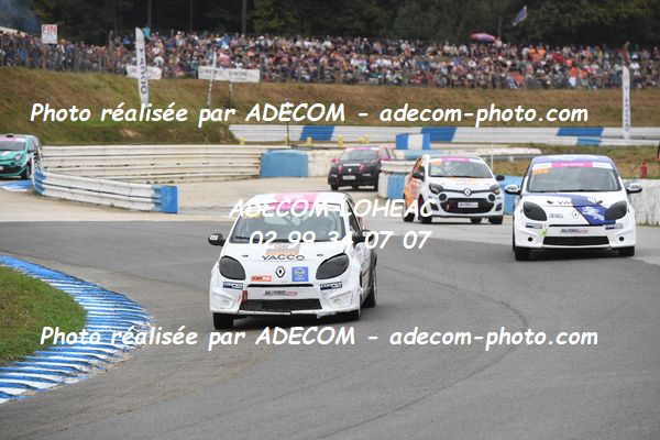 http://v2.adecom-photo.com/images//1.RALLYCROSS/2023/22_RALLYCROSS_MAYENNE_2023/TWINGO/CARON_Lena/59A_3715.JPG