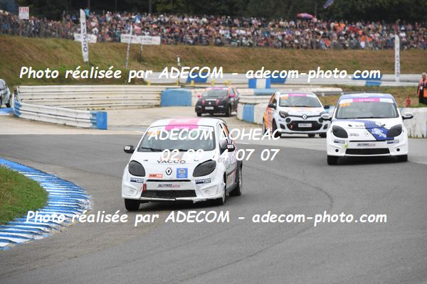 http://v2.adecom-photo.com/images//1.RALLYCROSS/2023/22_RALLYCROSS_MAYENNE_2023/TWINGO/CARON_Lena/59A_3716.JPG