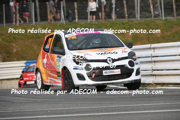 http://v2.adecom-photo.com/images//1.RALLYCROSS/2023/22_RALLYCROSS_MAYENNE_2023/TWINGO/CAVADINI_Ilona/59A_1411.JPG