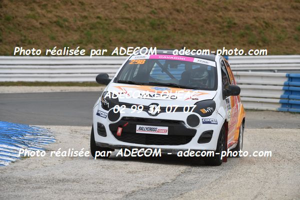 http://v2.adecom-photo.com/images//1.RALLYCROSS/2023/22_RALLYCROSS_MAYENNE_2023/TWINGO/CAVADINI_Ilona/59A_2985.JPG