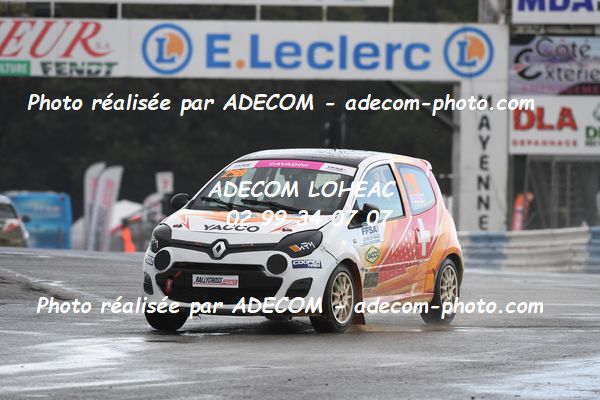 http://v2.adecom-photo.com/images//1.RALLYCROSS/2023/22_RALLYCROSS_MAYENNE_2023/TWINGO/CAVADINI_Ilona/59A_4821.JPG