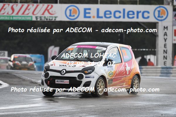 http://v2.adecom-photo.com/images//1.RALLYCROSS/2023/22_RALLYCROSS_MAYENNE_2023/TWINGO/CAVADINI_Ilona/59A_4822.JPG