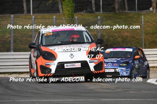 http://v2.adecom-photo.com/images//1.RALLYCROSS/2023/22_RALLYCROSS_MAYENNE_2023/TWINGO/DANVEAU_Chloe/59A_1318.JPG