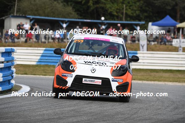 http://v2.adecom-photo.com/images//1.RALLYCROSS/2023/22_RALLYCROSS_MAYENNE_2023/TWINGO/DANVEAU_Chloe/59A_2054.JPG