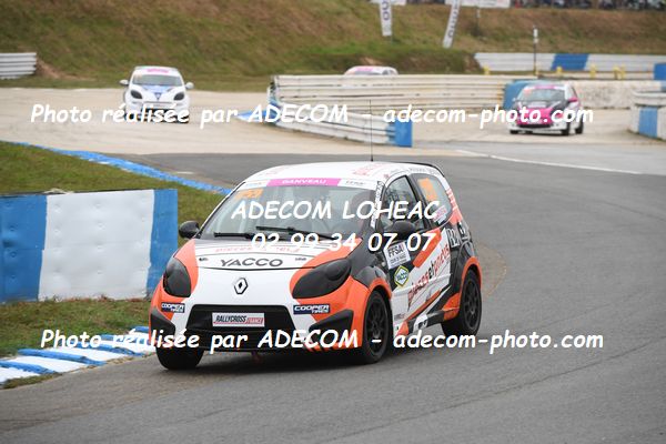 http://v2.adecom-photo.com/images//1.RALLYCROSS/2023/22_RALLYCROSS_MAYENNE_2023/TWINGO/DANVEAU_Chloe/59A_3723.JPG