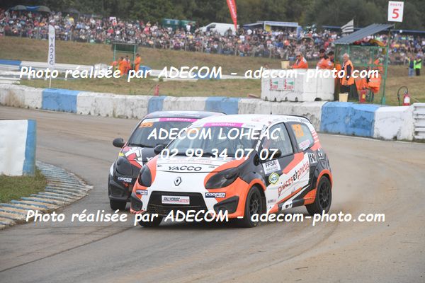 http://v2.adecom-photo.com/images//1.RALLYCROSS/2023/22_RALLYCROSS_MAYENNE_2023/TWINGO/DANVEAU_Chloe/59A_5212.JPG