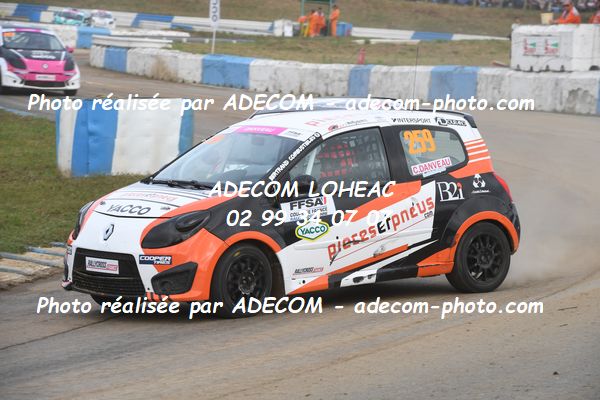 http://v2.adecom-photo.com/images//1.RALLYCROSS/2023/22_RALLYCROSS_MAYENNE_2023/TWINGO/DANVEAU_Chloe/59A_5216.JPG