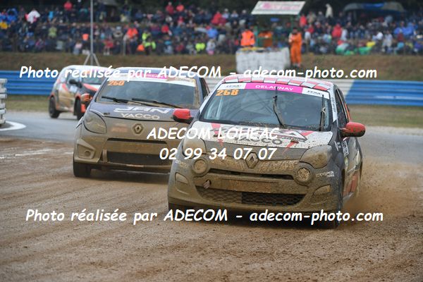 http://v2.adecom-photo.com/images//1.RALLYCROSS/2023/22_RALLYCROSS_MAYENNE_2023/TWINGO/DELAUNAY_Audrey/59A_4276.JPG