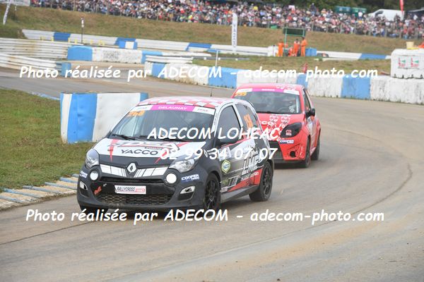 http://v2.adecom-photo.com/images//1.RALLYCROSS/2023/22_RALLYCROSS_MAYENNE_2023/TWINGO/DELAUNAY_Audrey/59A_5481.JPG