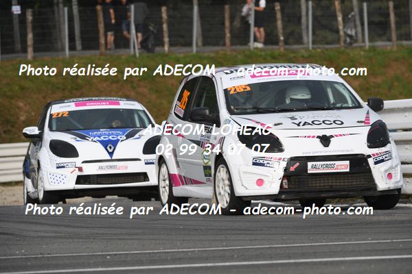 http://v2.adecom-photo.com/images//1.RALLYCROSS/2023/22_RALLYCROSS_MAYENNE_2023/TWINGO/DELHOMMAIS_Carla/59A_1399.JPG