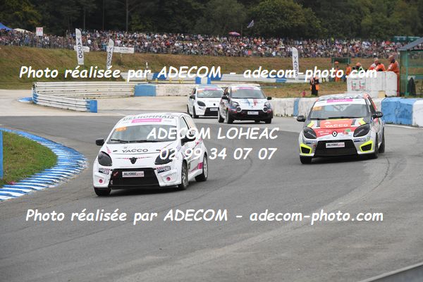 http://v2.adecom-photo.com/images//1.RALLYCROSS/2023/22_RALLYCROSS_MAYENNE_2023/TWINGO/DELHOMMAIS_Carla/59A_3695.JPG