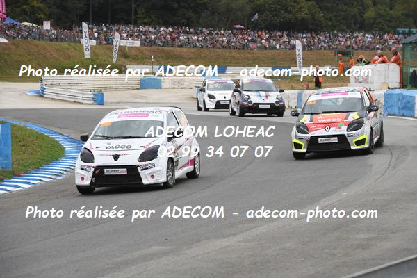 http://v2.adecom-photo.com/images//1.RALLYCROSS/2023/22_RALLYCROSS_MAYENNE_2023/TWINGO/DELHOMMAIS_Carla/59A_3696.JPG