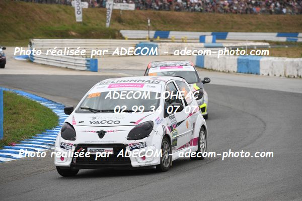 http://v2.adecom-photo.com/images//1.RALLYCROSS/2023/22_RALLYCROSS_MAYENNE_2023/TWINGO/DELHOMMAIS_Carla/59A_3699.JPG