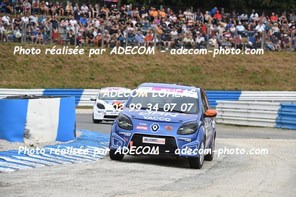 http://v2.adecom-photo.com/images//1.RALLYCROSS/2023/22_RALLYCROSS_MAYENNE_2023/TWINGO/DREAN_Celia/59A_2966.JPG