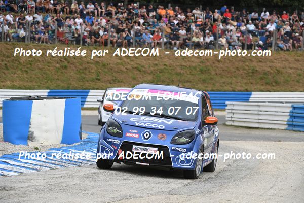 http://v2.adecom-photo.com/images//1.RALLYCROSS/2023/22_RALLYCROSS_MAYENNE_2023/TWINGO/DREAN_Celia/59A_2967.JPG