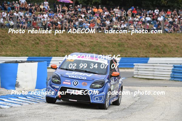 http://v2.adecom-photo.com/images//1.RALLYCROSS/2023/22_RALLYCROSS_MAYENNE_2023/TWINGO/DREAN_Celia/59A_2972.JPG