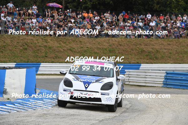 http://v2.adecom-photo.com/images//1.RALLYCROSS/2023/22_RALLYCROSS_MAYENNE_2023/TWINGO/DROUET_Angelique/59A_2973.JPG