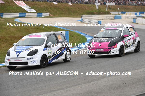 http://v2.adecom-photo.com/images//1.RALLYCROSS/2023/22_RALLYCROSS_MAYENNE_2023/TWINGO/DROUET_Angelique/59A_3724.JPG