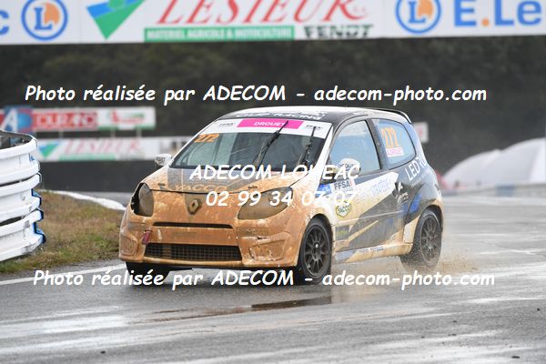 http://v2.adecom-photo.com/images//1.RALLYCROSS/2023/22_RALLYCROSS_MAYENNE_2023/TWINGO/DROUET_Angelique/59A_4795.JPG