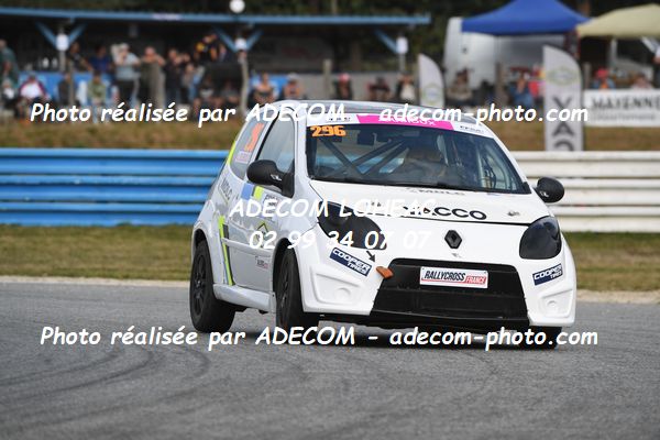 http://v2.adecom-photo.com/images//1.RALLYCROSS/2023/22_RALLYCROSS_MAYENNE_2023/TWINGO/JOUBIOUX_Auriane/59A_2121.JPG