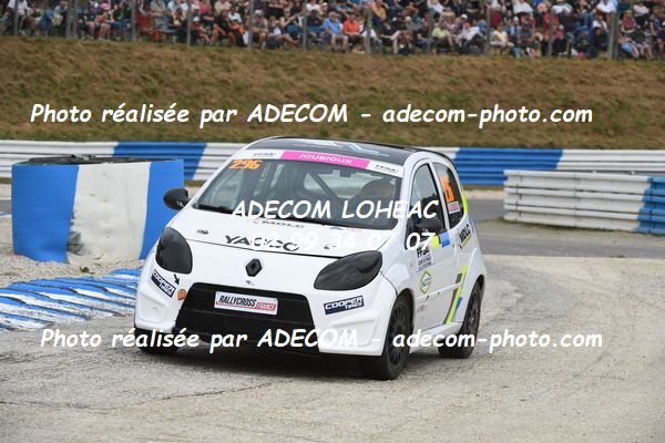 http://v2.adecom-photo.com/images//1.RALLYCROSS/2023/22_RALLYCROSS_MAYENNE_2023/TWINGO/JOUBIOUX_Auriane/59A_3010.JPG