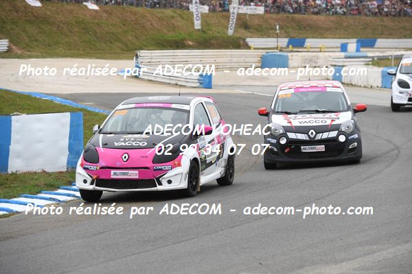 http://v2.adecom-photo.com/images//1.RALLYCROSS/2023/22_RALLYCROSS_MAYENNE_2023/TWINGO/LAMBEC_Estelle/59A_3729.JPG