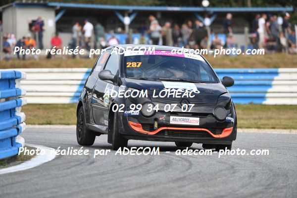 http://v2.adecom-photo.com/images//1.RALLYCROSS/2023/22_RALLYCROSS_MAYENNE_2023/TWINGO/LAUNAY_Chanel/59A_2111.JPG