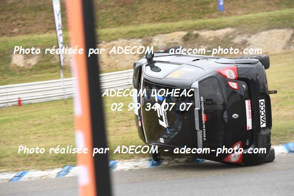 http://v2.adecom-photo.com/images//1.RALLYCROSS/2023/22_RALLYCROSS_MAYENNE_2023/TWINGO/LAUNAY_Chanel/59A_3757.JPG