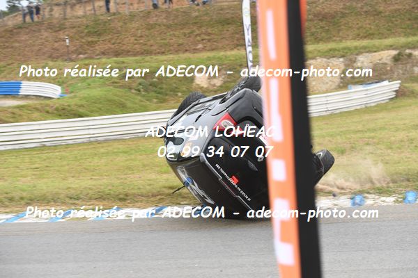 http://v2.adecom-photo.com/images//1.RALLYCROSS/2023/22_RALLYCROSS_MAYENNE_2023/TWINGO/LAUNAY_Chanel/59A_3759.JPG