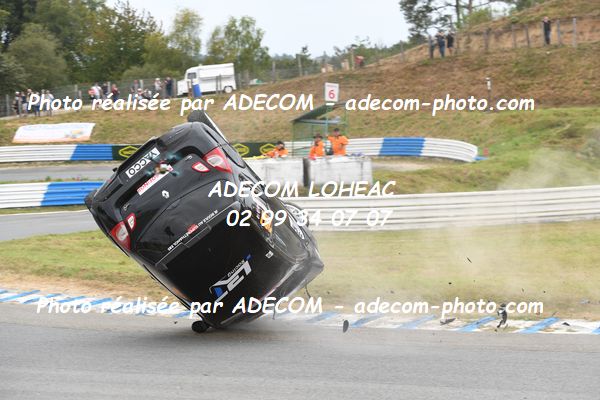 http://v2.adecom-photo.com/images//1.RALLYCROSS/2023/22_RALLYCROSS_MAYENNE_2023/TWINGO/LAUNAY_Chanel/59A_3764.JPG