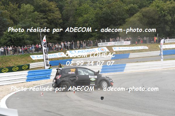 http://v2.adecom-photo.com/images//1.RALLYCROSS/2023/22_RALLYCROSS_MAYENNE_2023/TWINGO/LAUNAY_Chanel/59A_3782.JPG