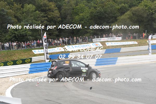 http://v2.adecom-photo.com/images//1.RALLYCROSS/2023/22_RALLYCROSS_MAYENNE_2023/TWINGO/LAUNAY_Chanel/59A_3784.JPG