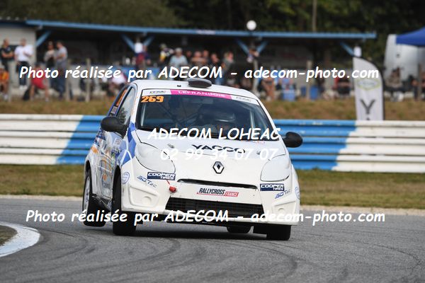 http://v2.adecom-photo.com/images//1.RALLYCROSS/2023/22_RALLYCROSS_MAYENNE_2023/TWINGO/LEFRANCOIS_Marie/59A_2083.JPG