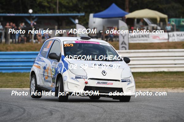 http://v2.adecom-photo.com/images//1.RALLYCROSS/2023/22_RALLYCROSS_MAYENNE_2023/TWINGO/LEFRANCOIS_Marie/59A_2097.JPG
