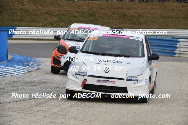 http://v2.adecom-photo.com/images//1.RALLYCROSS/2023/22_RALLYCROSS_MAYENNE_2023/TWINGO/LEFRANCOIS_Marie/59A_2915.JPG