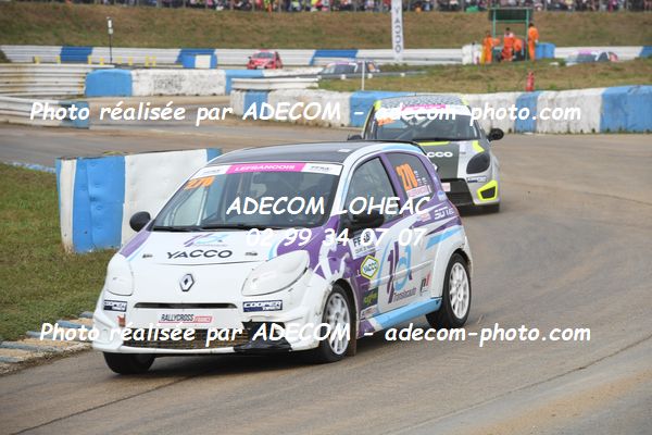 http://v2.adecom-photo.com/images//1.RALLYCROSS/2023/22_RALLYCROSS_MAYENNE_2023/TWINGO/LEFRANCOIS_Melanie/59A_5478.JPG