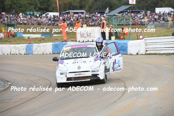 http://v2.adecom-photo.com/images//1.RALLYCROSS/2023/22_RALLYCROSS_MAYENNE_2023/TWINGO/LEFRANCOIS_Melanie/59A_5485.JPG