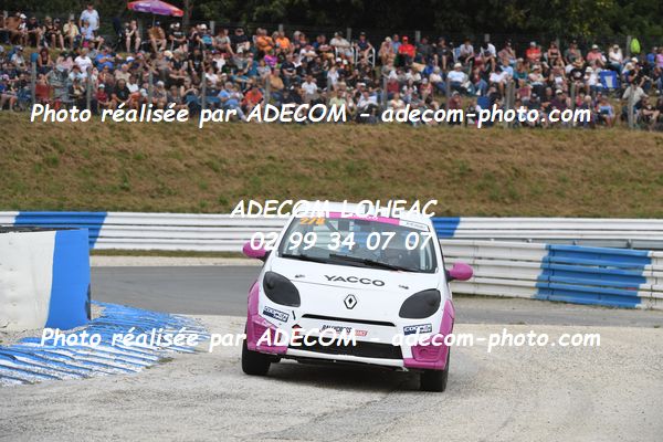 http://v2.adecom-photo.com/images//1.RALLYCROSS/2023/22_RALLYCROSS_MAYENNE_2023/TWINGO/LIMOU_Louise/59A_2981.JPG