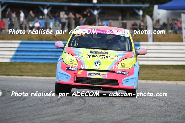 http://v2.adecom-photo.com/images//1.RALLYCROSS/2023/22_RALLYCROSS_MAYENNE_2023/TWINGO/MOLIEXE_Amelie/59A_2119.JPG