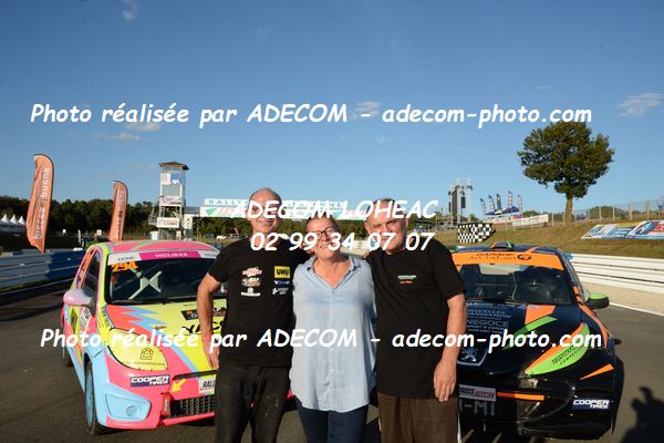 http://v2.adecom-photo.com/images//1.RALLYCROSS/2023/22_RALLYCROSS_MAYENNE_2023/TWINGO/MOLIEXE_Amelie/59E_0396.JPG